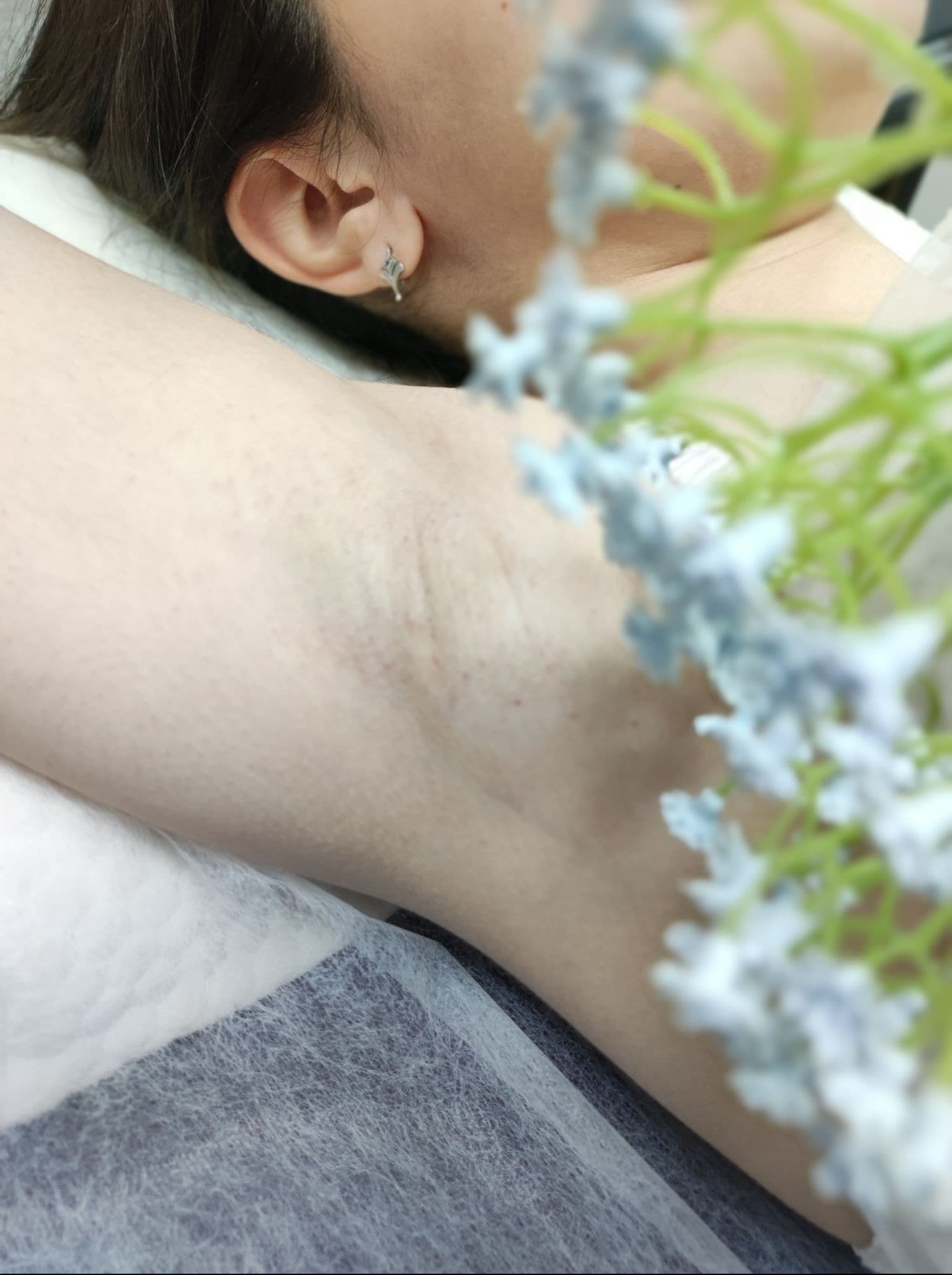 Різниця між воском і цукровою пастою